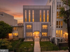 Building Photo - 2109 M St NE