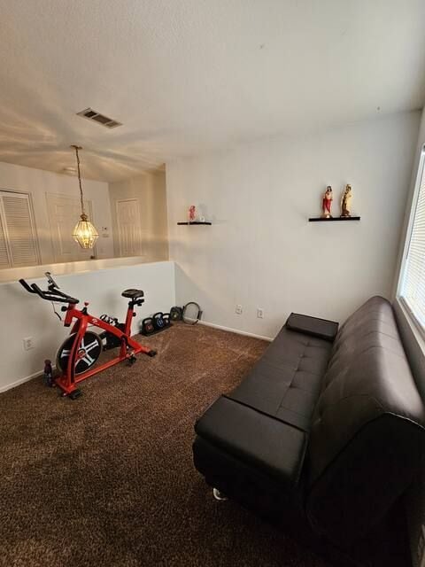 Foto del edificio - 15112 Brown Ln