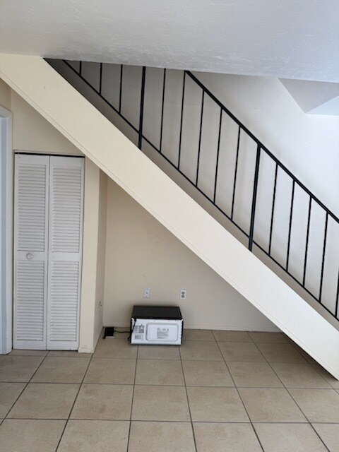 Building Photo - 3276 Prince Edward Island Cir