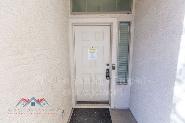 Building Photo - 4910 W Novak Way