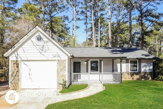 Building Photo - 9319 Forest Knoll Dr