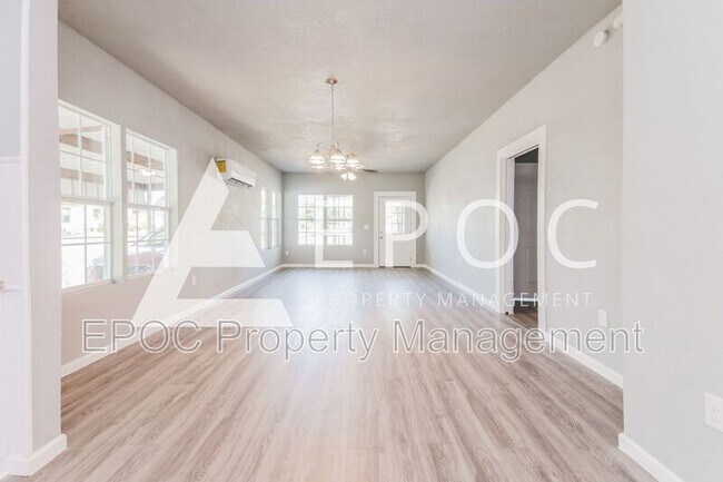 Building Photo - 1105 14th St