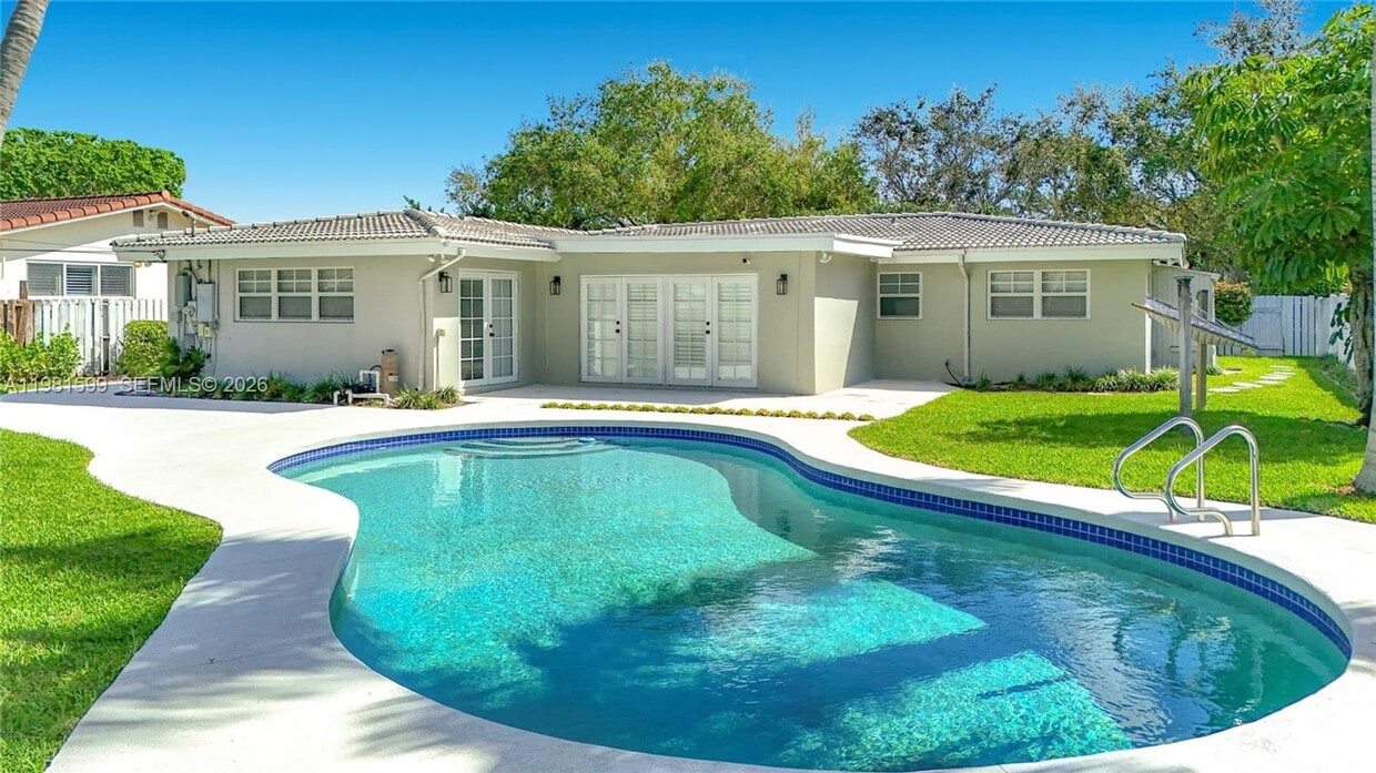 Photo - 2533 NE 21st Terrace, Lighthouse Point, FL 33064