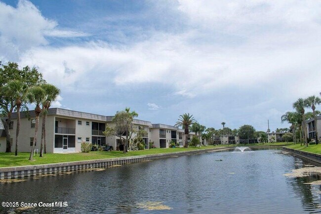 Foto del edificio - 432 Dove Ln