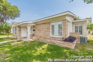 Building Photo - 355 Barbara Dr