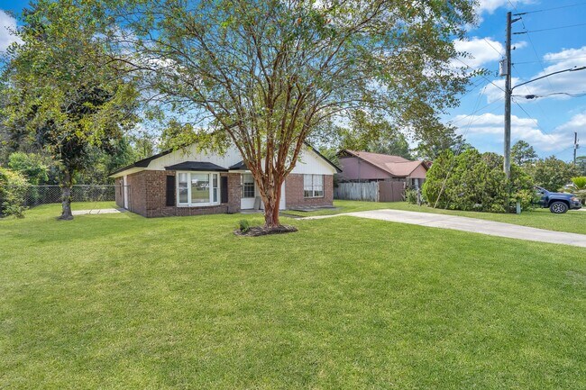 Foto del edificio - 734 Timber Ridge Trail