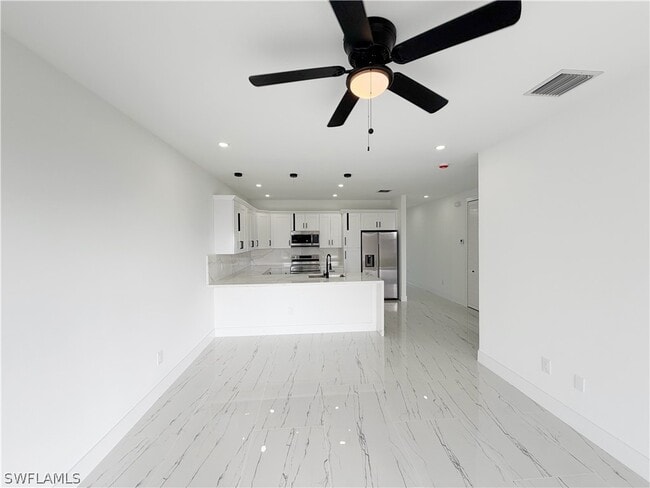 Building Photo - 4412-4414 14th St SW