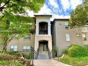 Building Photo - 6000 Shepherd Mountain Cove