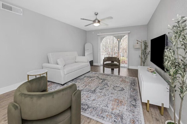 Building Photo - 4311 W Cleveland St