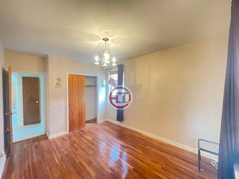 Foto principal - 1847 Edison Ave