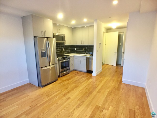 Building Photo - 6334 Fresh Pond Rd