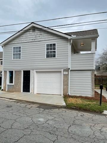 Primary Photo - 1369 Cambridge Ave