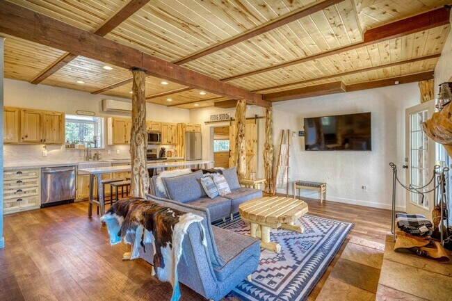 Building Photo - 1563 CO Rd 700 - VACATION RENTAL