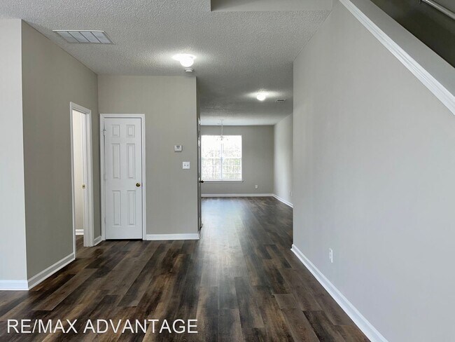 Building Photo - 3 br, 2.5 bath House - 7322 Wagon Wheel Ct