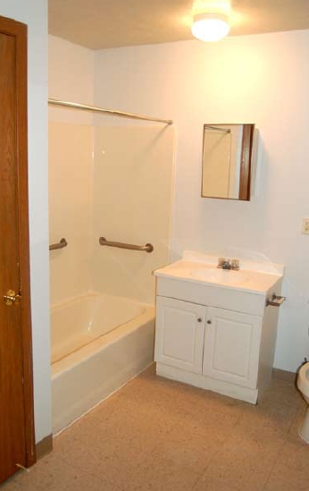 Baño - The Highlands Apartments