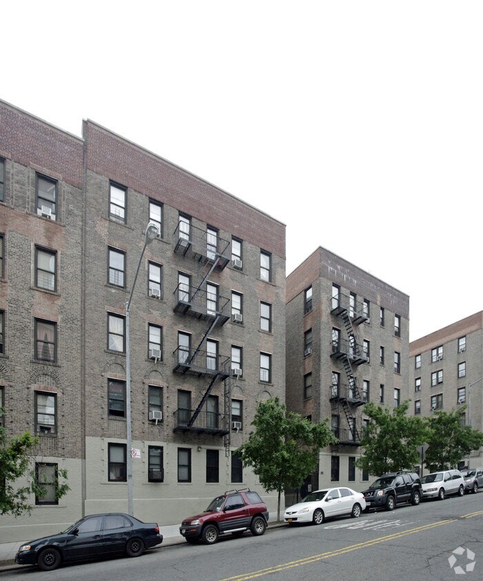 Foto principal - 550 W 192nd St