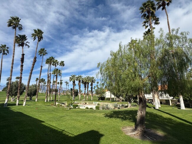 Building Photo - Long Term - 3 Bed 2 Bath in Desert Falls!