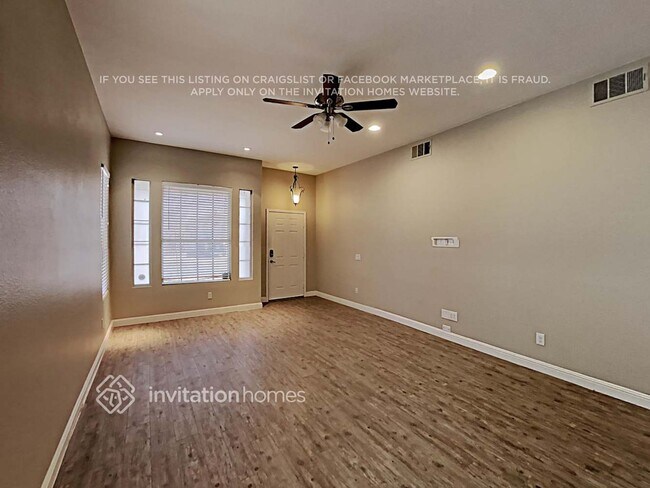 Foto del edificio - 7113 Wonderberry St