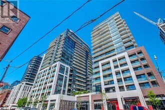 Building Photo - 460-PH460 Adelaide St E