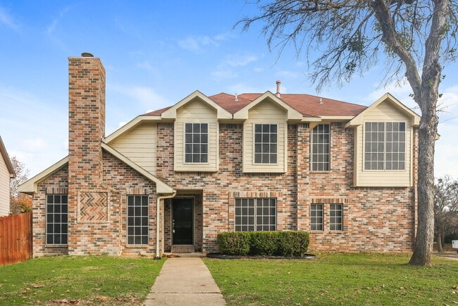 Building Photo - 2241 Collier Ct