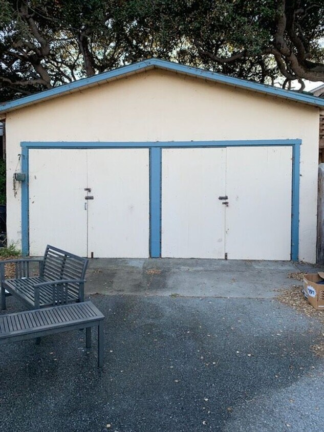 Foto del edificio - Spencer St. (823-825)