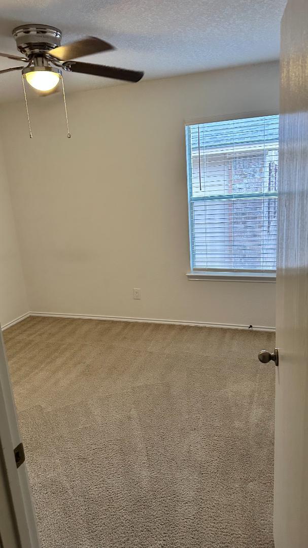 Foto del edificio - 7919 Martinelli