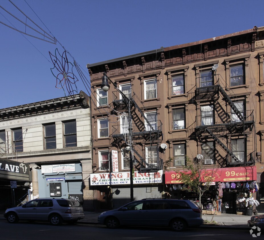 Primary Photo - 1221 Fulton St