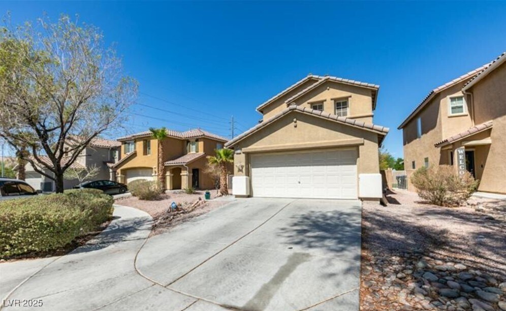 Foto principal - 6213 Capehart Falls St