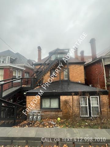 Foto del edificio - 630 E 9th Ave