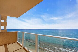 Building Photo - 5440 N Ocean Dr