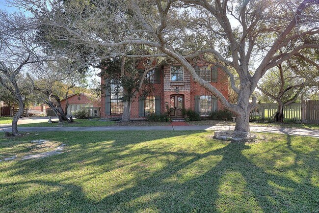 Building Photo - 3417 Newcastle Dr
