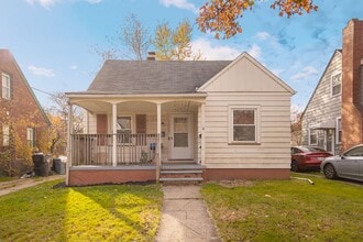 Building Photo - 12205 Marne Ave