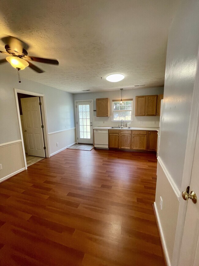 Foto del edificio - 1069 Blue Ridge View Cir