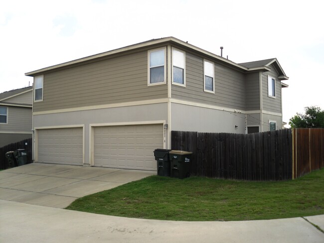 Spacious 2-Car Garage w/Storage Space in Corner - 14008 Harris Ridge Blvd