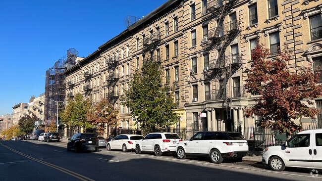 Building Photo - 513-517 W 135th St