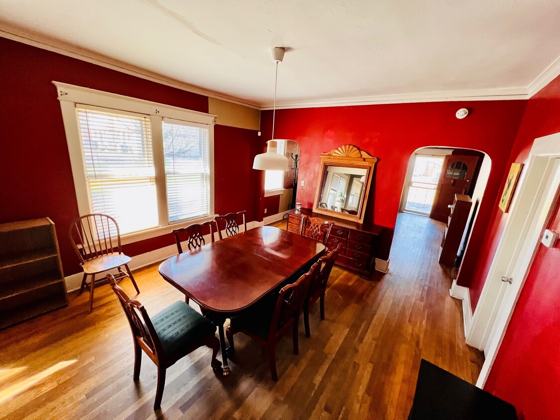 Dining Room - 3281 Spottswood Ave