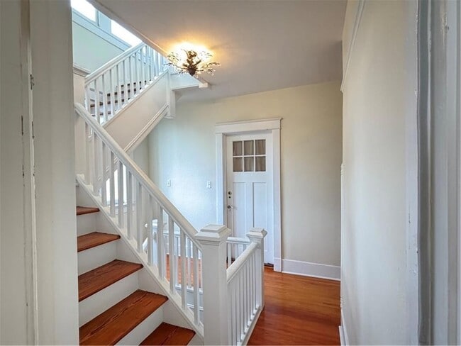 Building Photo - 7726 S Claiborne Ave