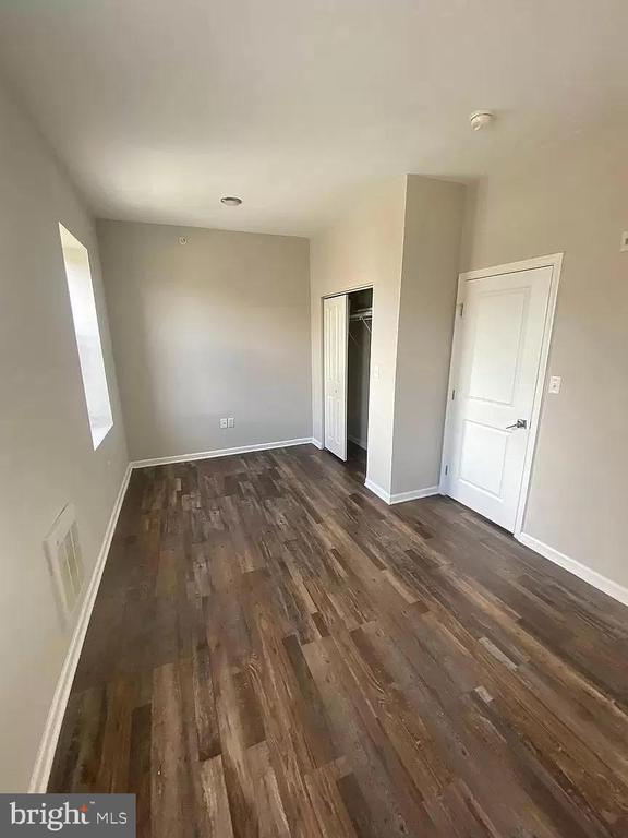 Foto del edificio - 1470 N 52nd St