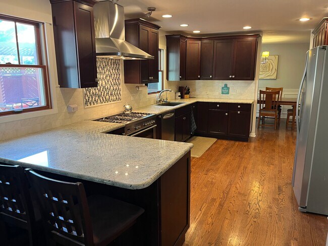 Foto del edificio - 889 E Stonebridge Ct