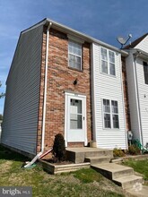 Building Photo - 532 Park Manor Cir