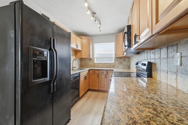 Foto del edificio - 6191 SW 37th St