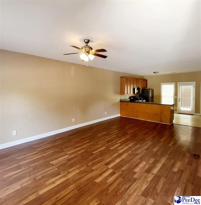 Foto del edificio - 2172 State Rd S-21-682