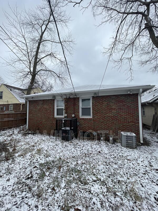 2510 Brookside Pkwy N Dr, Indianapolis, IN 46201 House Rental in