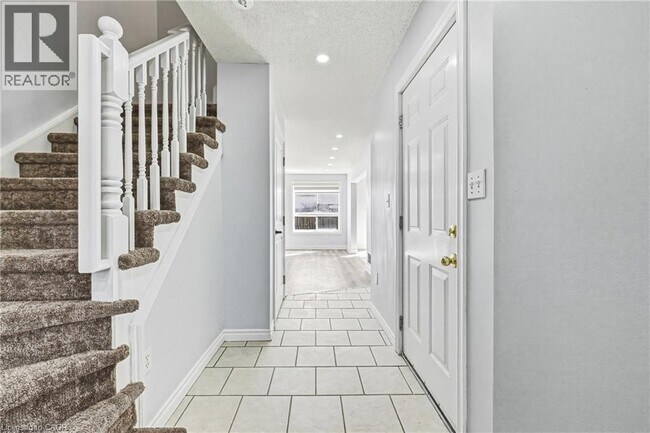 Photo du bâtiment - 41 Pinewoods Dr