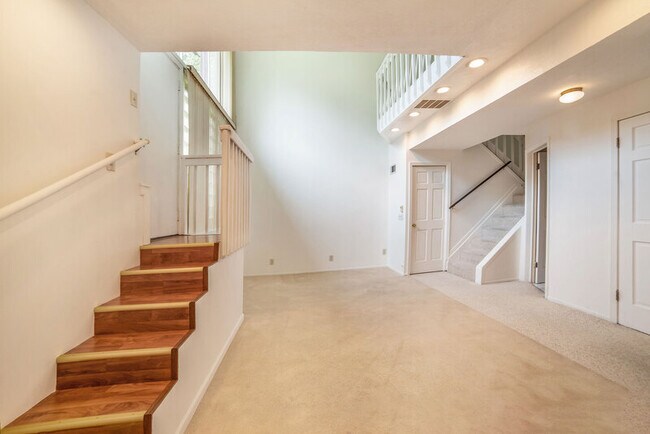 Foto del edificio - 735 Grace Ave