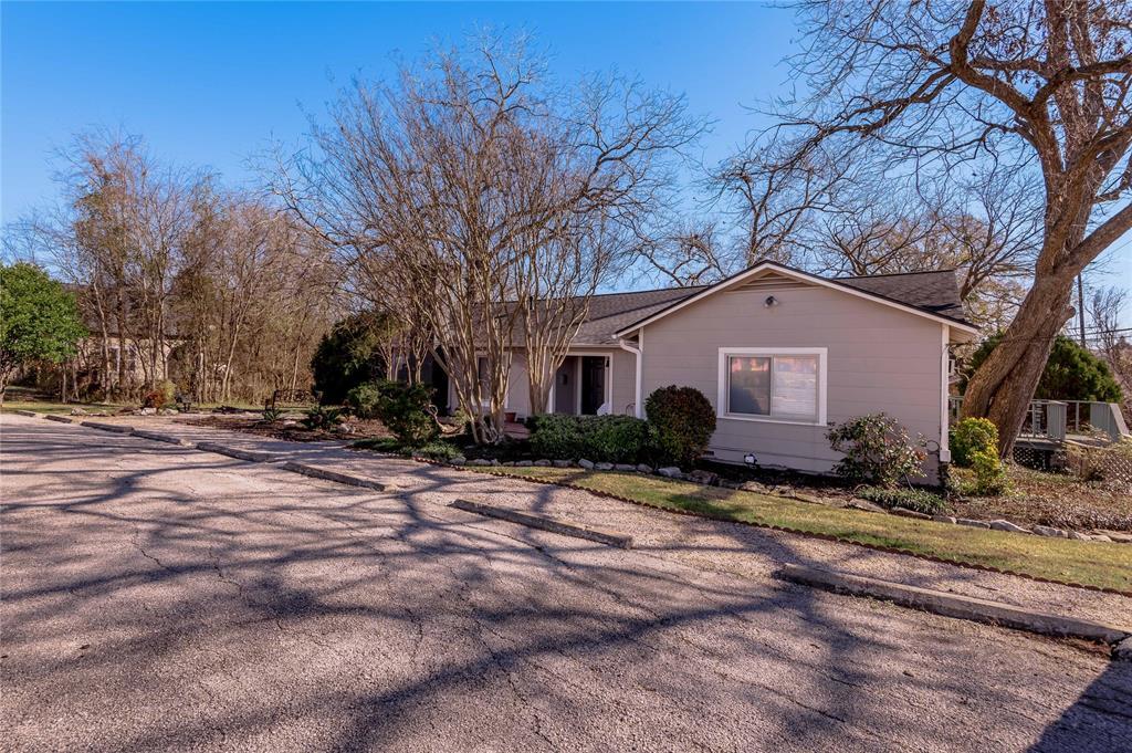Foto principal - 1527 Ave O