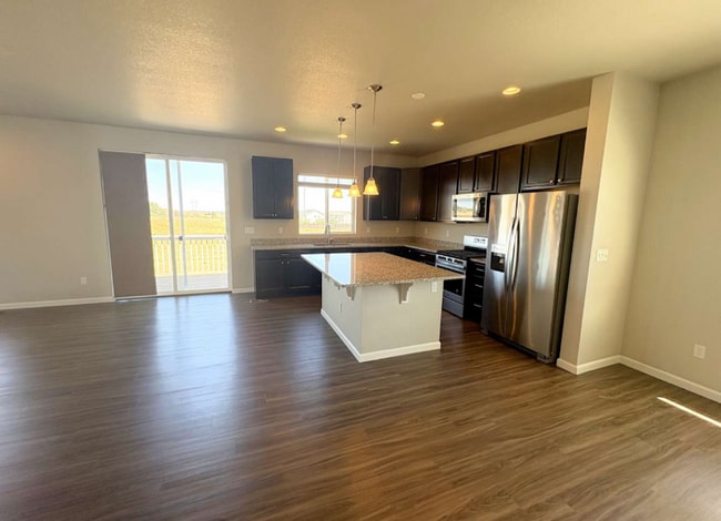 Foto del edificio - 11848 Olive St