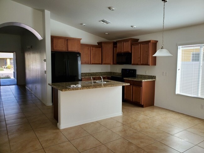 Building Photo - 1517 Verado Dr