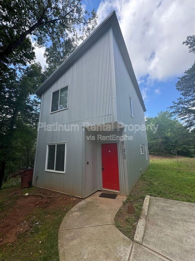 Foto del edificio - 4730 Parks Rd