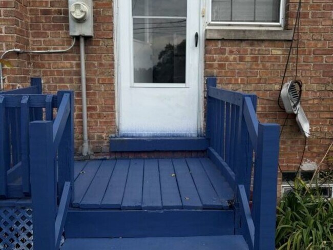 Foto del edificio - 1376 Wentworth Ave